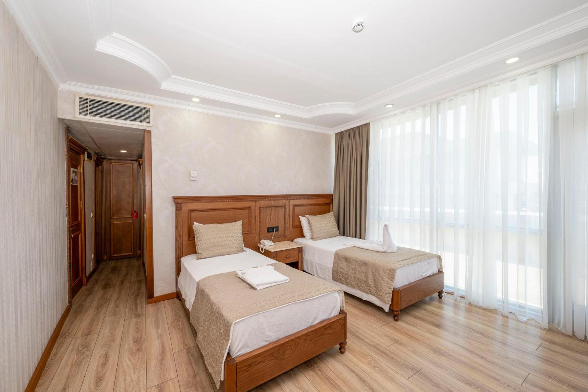 Dalan Otel Istanbul Exterior photo