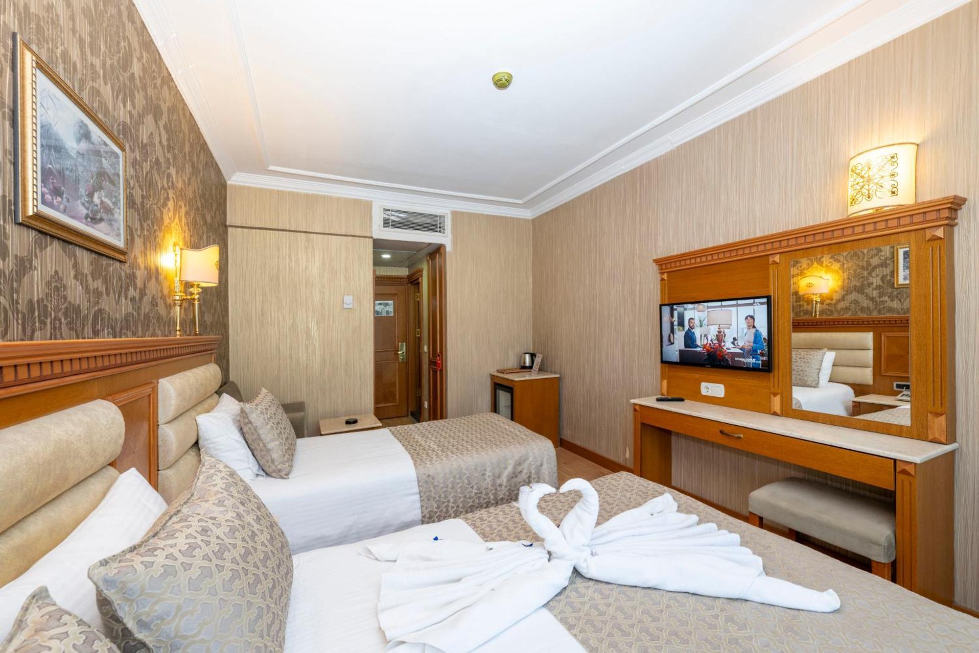 Dalan Otel Istanbul Exterior photo